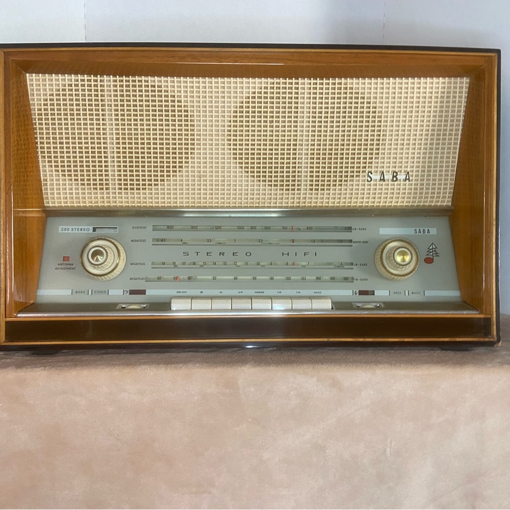 SABA Vintage Stereo Radio